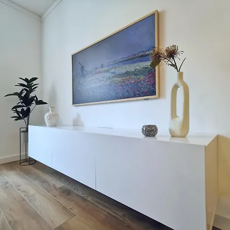 Sunlight Luxury Apartment